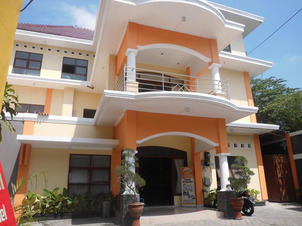Reddoorz Syariah @ Jalan Simpang Gajayana Hotell Malang Exteriör bild